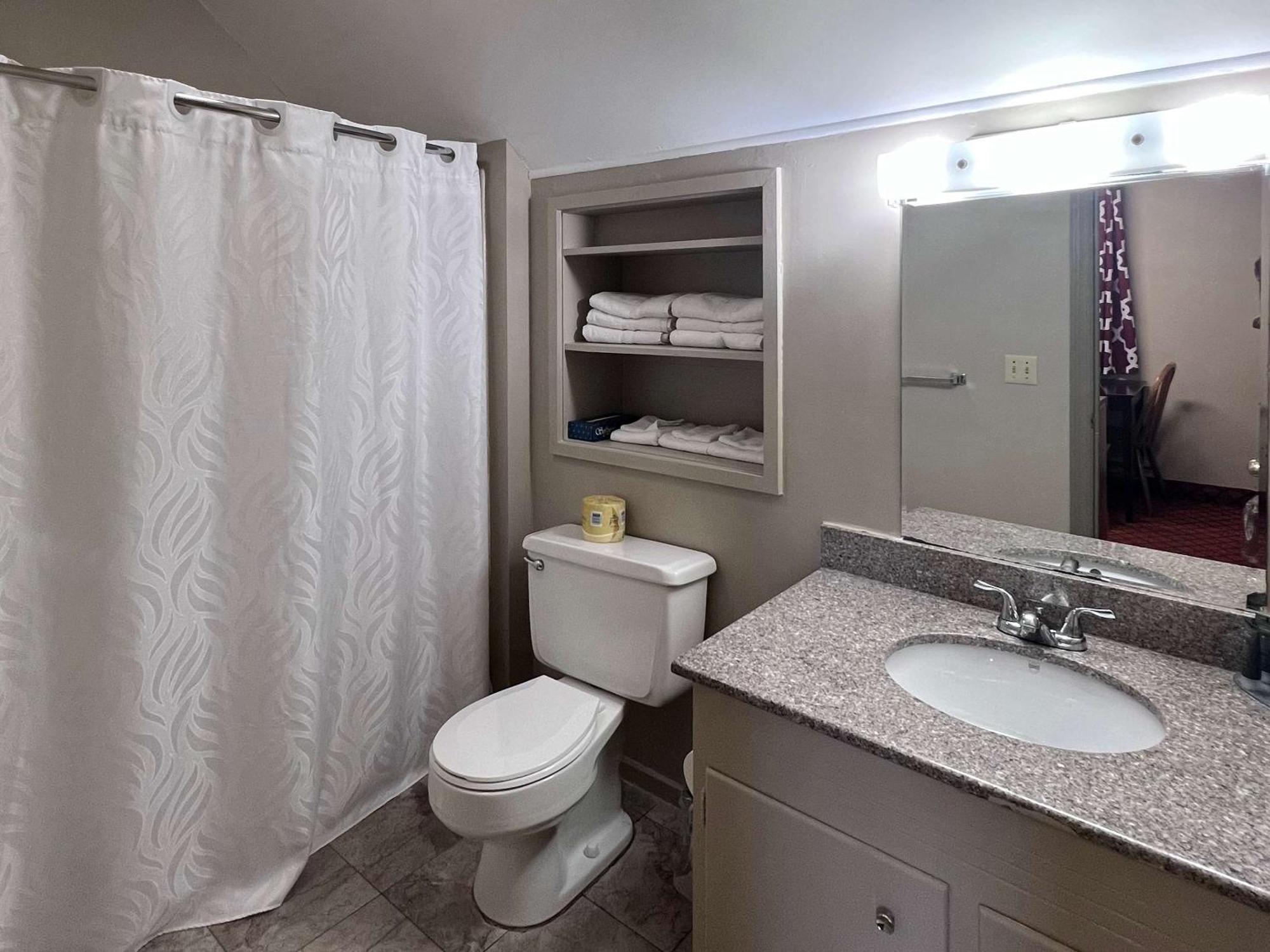 Rodeway Inn & Suites Hershey Εξωτερικό φωτογραφία